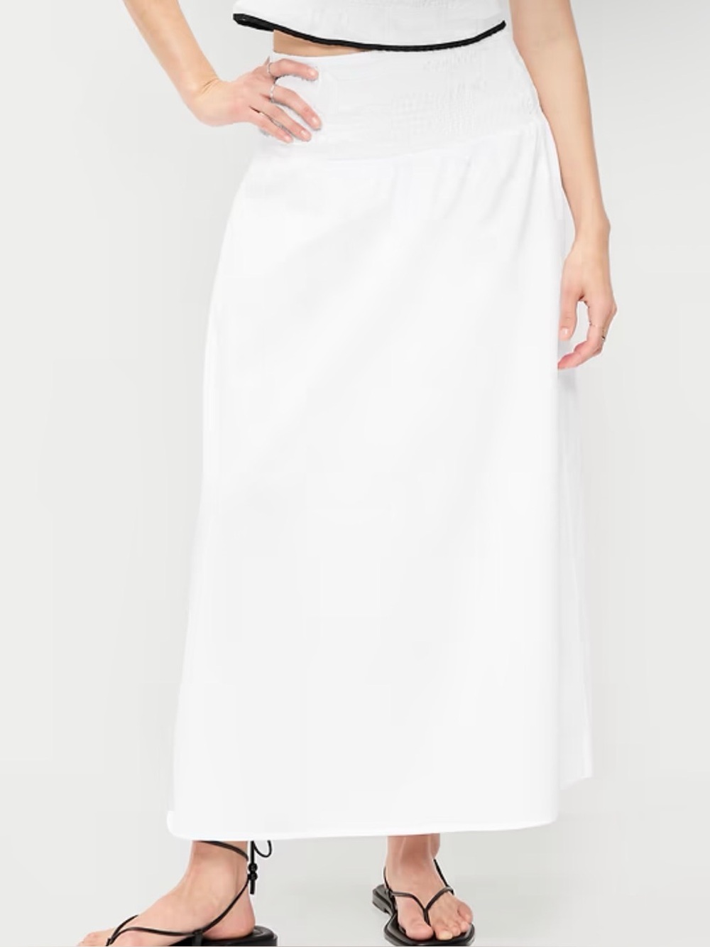 Old Navy  High-Waisted Crinkle skirt